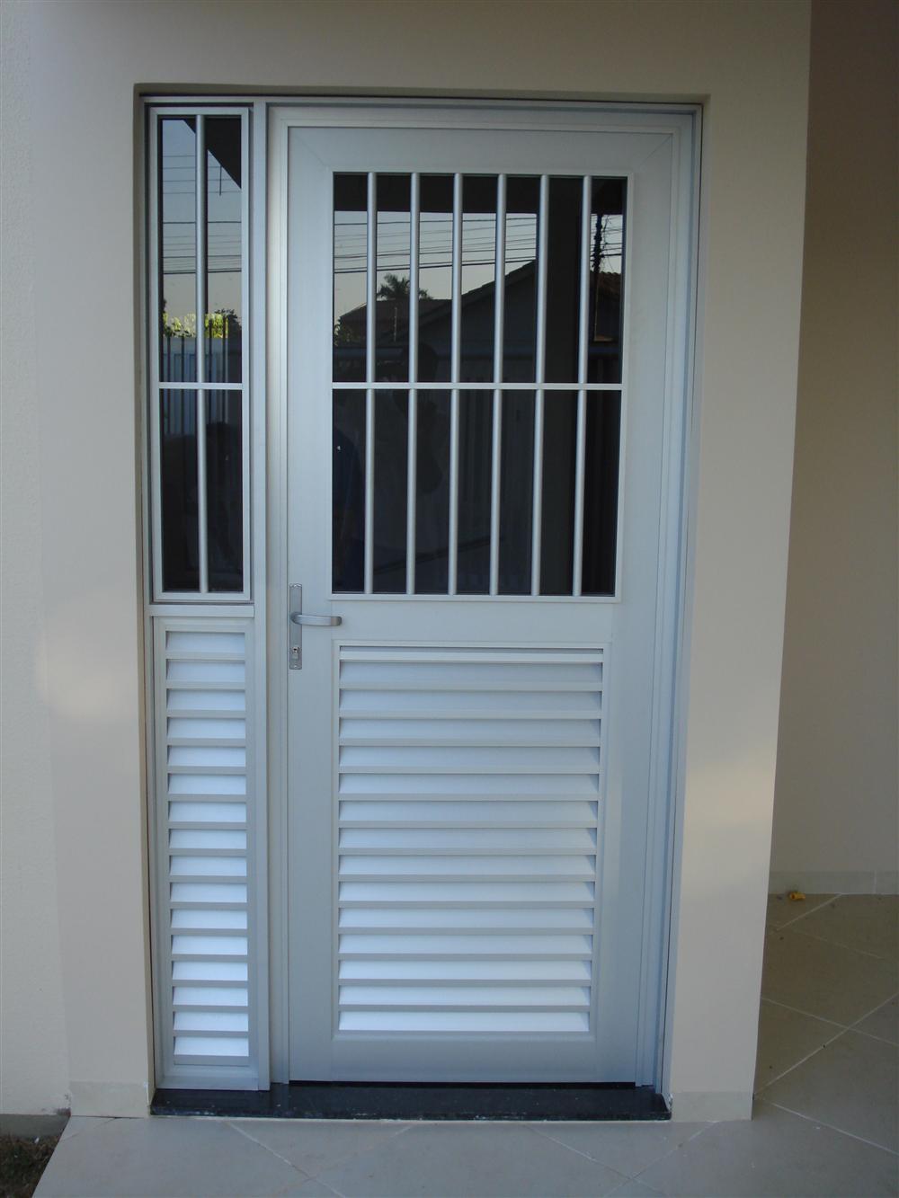 https://alumaresquadrias.com.br/products/uploads/_original/portas-481303.jpg